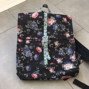 Herschel Supply small backpack floral pattern